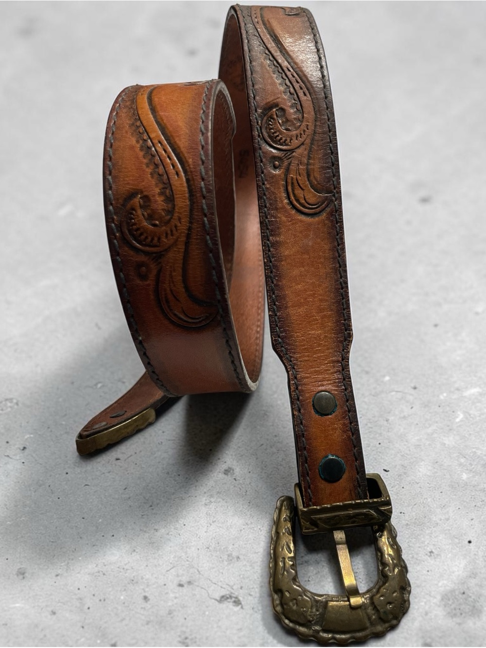 Vintage Leegin Tooled Brown Leather Western Belt with Decorative Brass Buckle